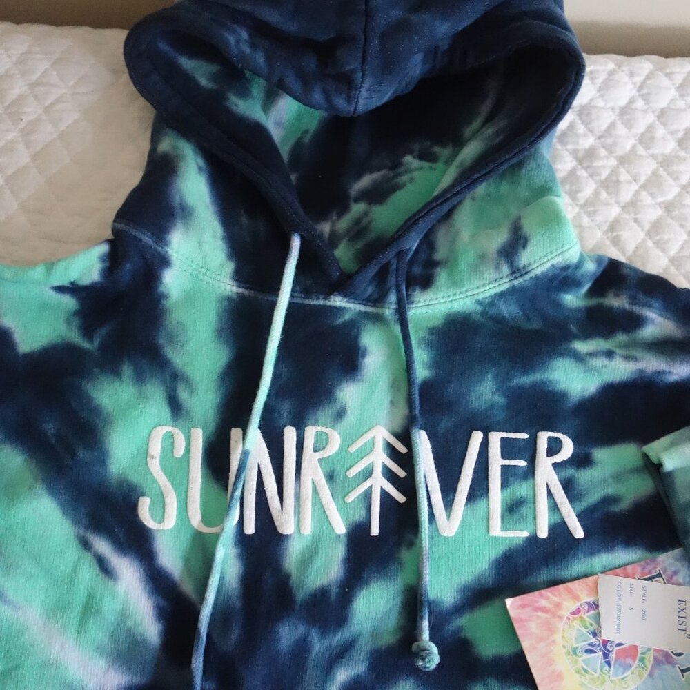 NWT EXIST Sun River, OR Blue Green Tie-Dye Hoodie Sweatshirt – Mens Small